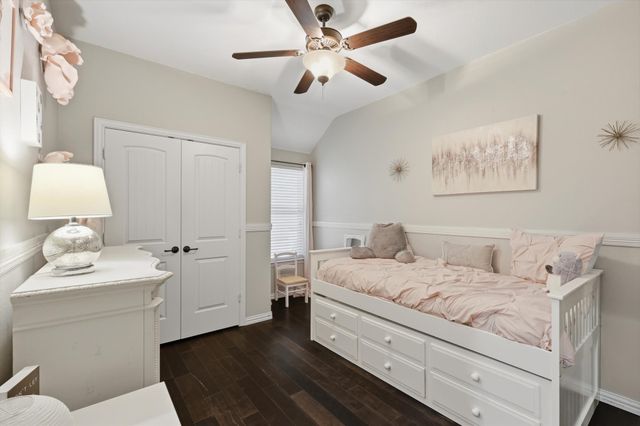 1628 Suncatcher Way, Fort Worth, TX 76052