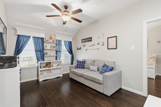 1628 Suncatcher Way, Fort Worth, TX 76052