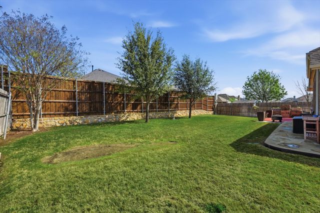 1628 Suncatcher Way, Fort Worth, TX 76052