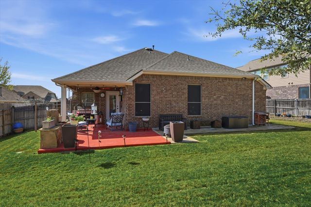 1628 Suncatcher Way, Fort Worth, TX 76052