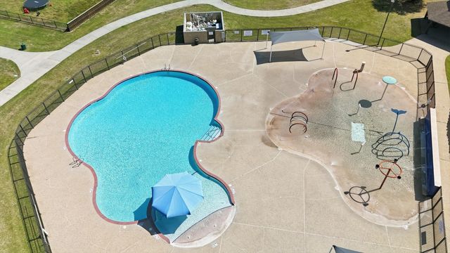 1628 Suncatcher Way, Fort Worth, TX 76052