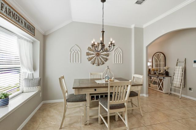 1628 Suncatcher Way, Fort Worth, TX 76052