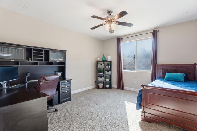 3085 N Vahe Avenue, Fresno, CA 93737
