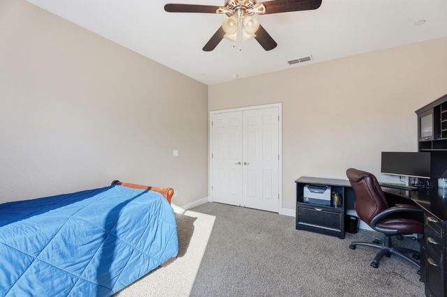 3085 N Vahe Avenue, Fresno, CA 93737