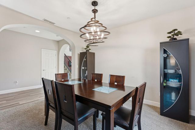 3085 N Vahe Avenue, Fresno, CA 93737
