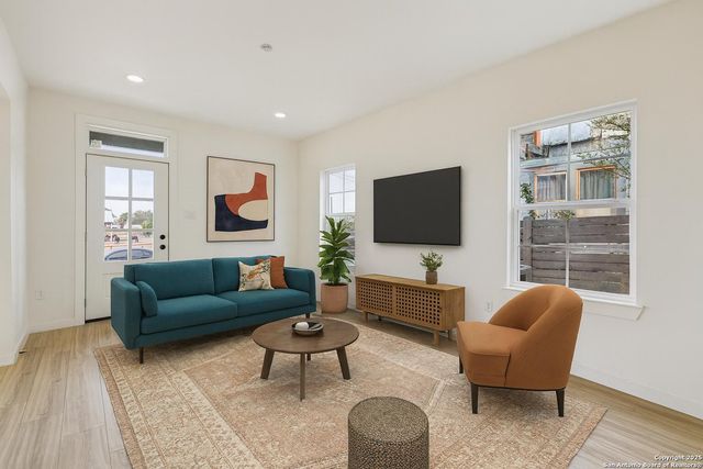 314 Nika, San Antonio, TX 78208