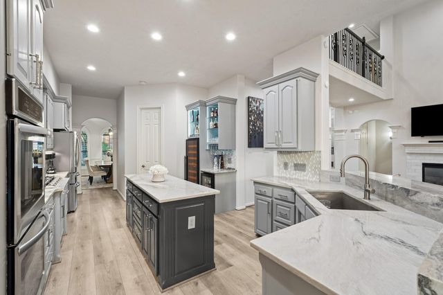 18715 Glenn Haven Estates Drive, Spring, TX 77379