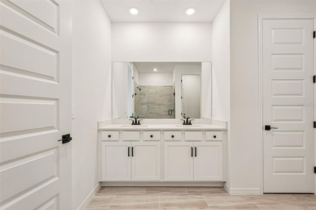 10546 ABUNDANCE GROVE WAY, Parrish, FL 34219