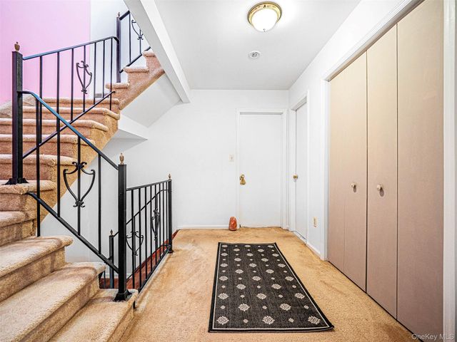 3 Magnolia Lane, Warwick, NY 10990