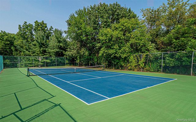 3 Magnolia Lane, Warwick, NY 10990