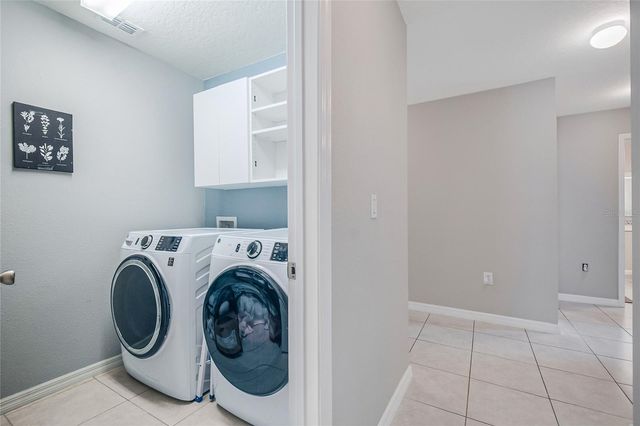 2865 MOSSHIRE CIRCLE, St Cloud, FL 34772