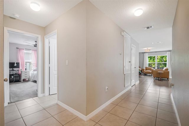 2865 MOSSHIRE CIRCLE, St Cloud, FL 34772
