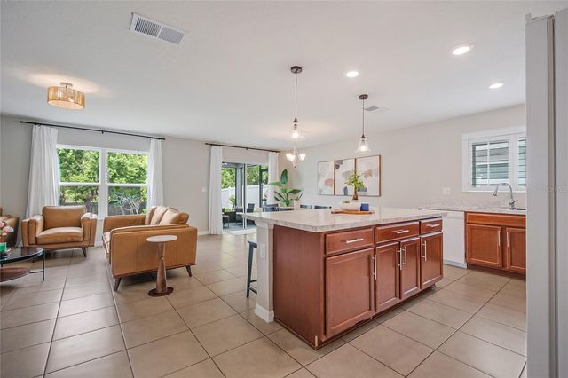 2865 MOSSHIRE CIRCLE, St Cloud, FL 34772