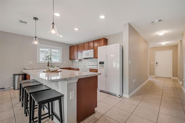 2865 MOSSHIRE CIRCLE, St Cloud, FL 34772
