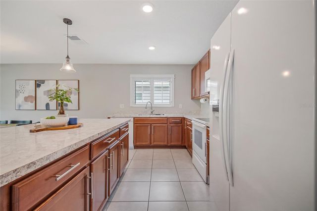 2865 MOSSHIRE CIRCLE, St Cloud, FL 34772
