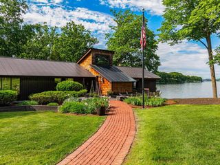 3544 Harbor Road, Shelburne, VT 05482