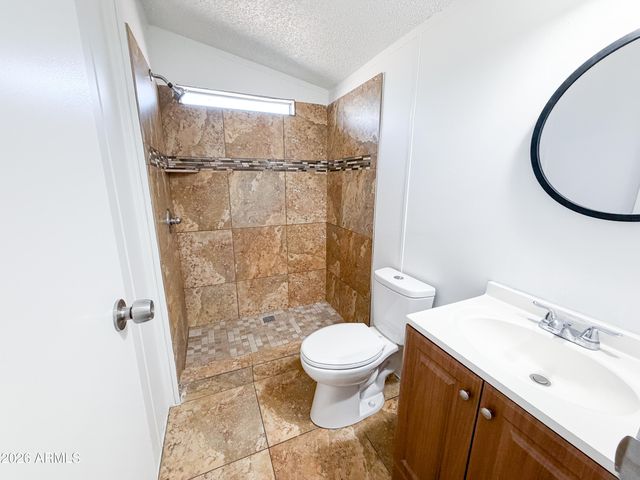 7920 W GLENDALE Avenue 40, Glendale, AZ 85303