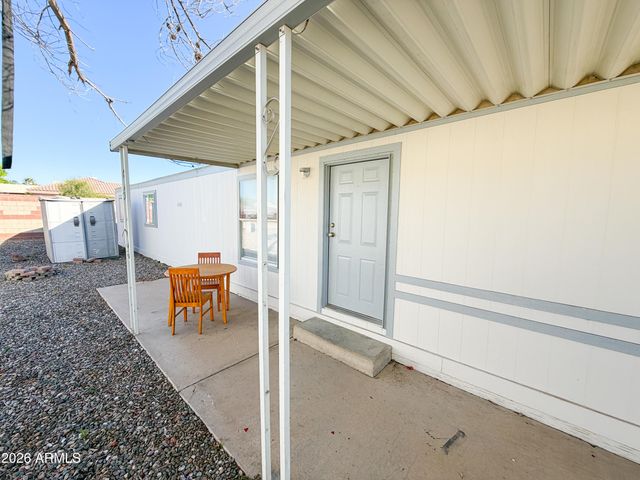 7920 W GLENDALE Avenue 40, Glendale, AZ 85303