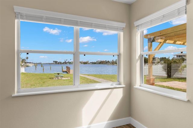 708 SUNSET COVE, Madeira Beach, FL 33708