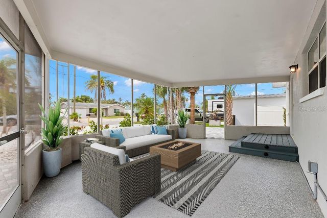 708 SUNSET COVE, Madeira Beach, FL 33708