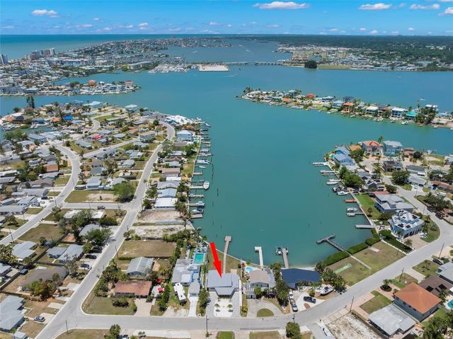 708 SUNSET COVE, Madeira Beach, FL 33708