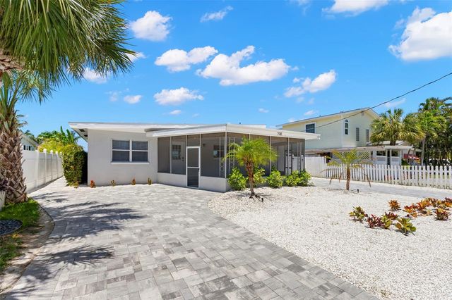 708 SUNSET COVE, Madeira Beach, FL 33708
