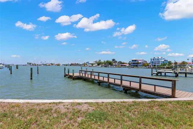 708 SUNSET COVE, Madeira Beach, FL 33708