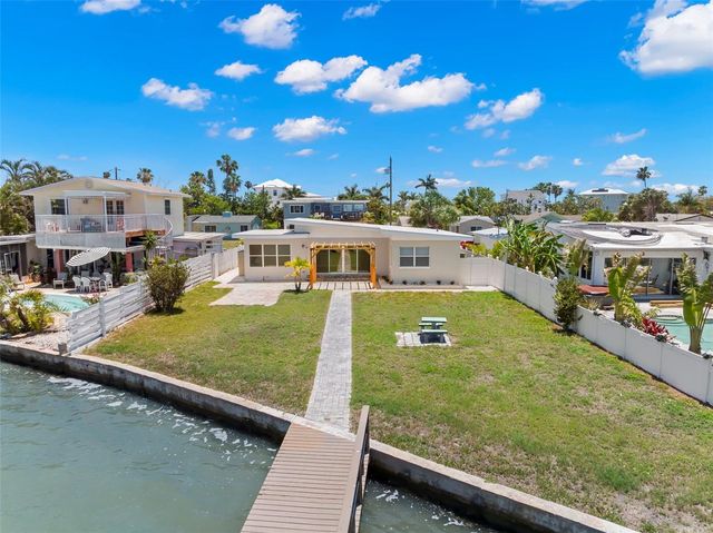 708 SUNSET COVE, Madeira Beach, FL 33708