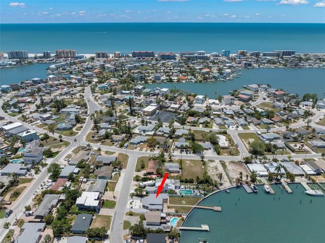 708 SUNSET COVE, Madeira Beach, FL 33708