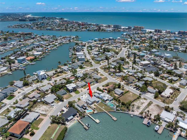 708 SUNSET COVE, Madeira Beach, FL 33708