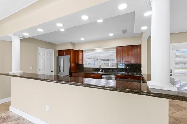 708 SUNSET COVE, Madeira Beach, FL 33708