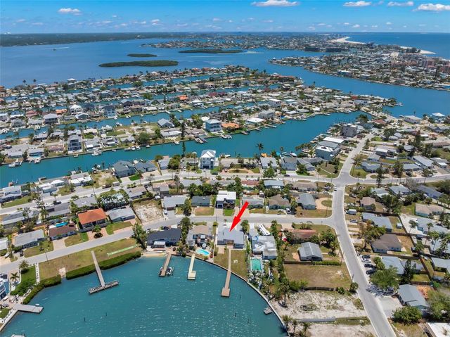 708 SUNSET COVE, Madeira Beach, FL 33708