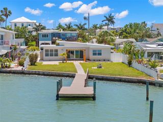 708 SUNSET COVE, Madeira Beach, FL 33708