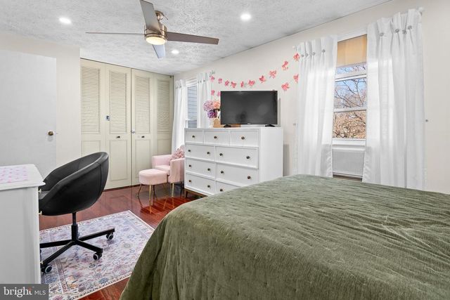 4807 SENNETT CT, Baltimore, MD 21236