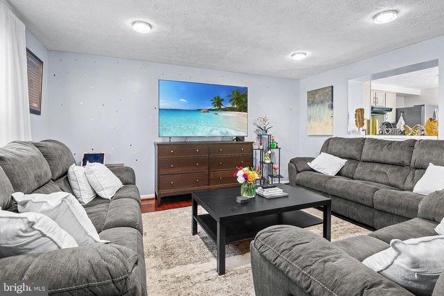 4807 SENNETT CT, Baltimore, MD 21236