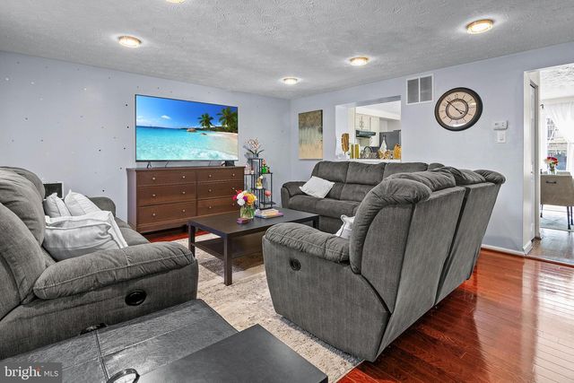 4807 SENNETT CT, Baltimore, MD 21236