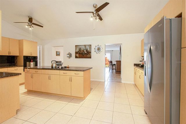 4105 SPRING WAY CIRCLE, Valrico, FL 33596