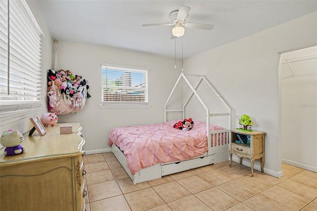 4105 SPRING WAY CIRCLE, Valrico, FL 33596