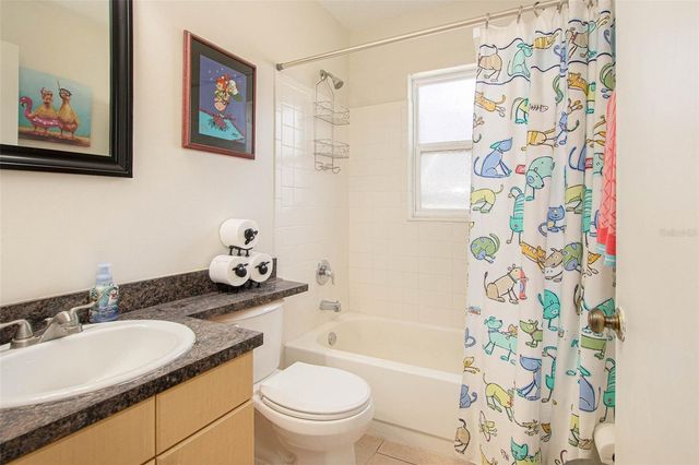 4105 SPRING WAY CIRCLE, Valrico, FL 33596