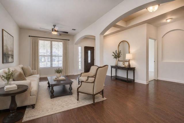 1019 Powell ST, Kyle, TX 78640