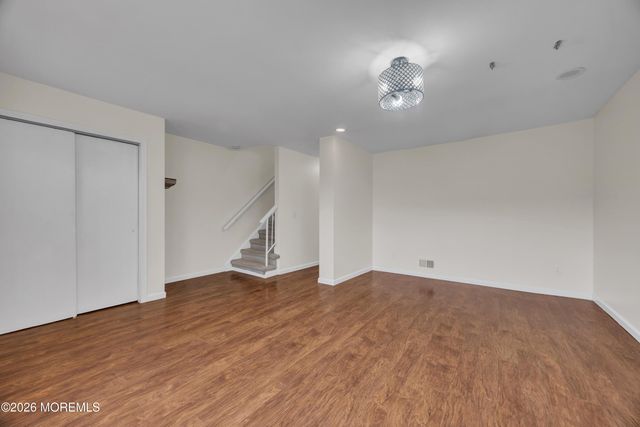 13 Quincy Circle K, Dayton, NJ 08810