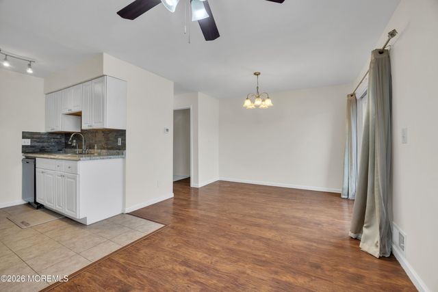 13 Quincy Circle K, Dayton, NJ 08810