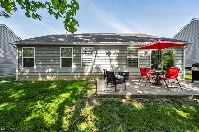 141 W Spring Drive, Elyria, OH 44035