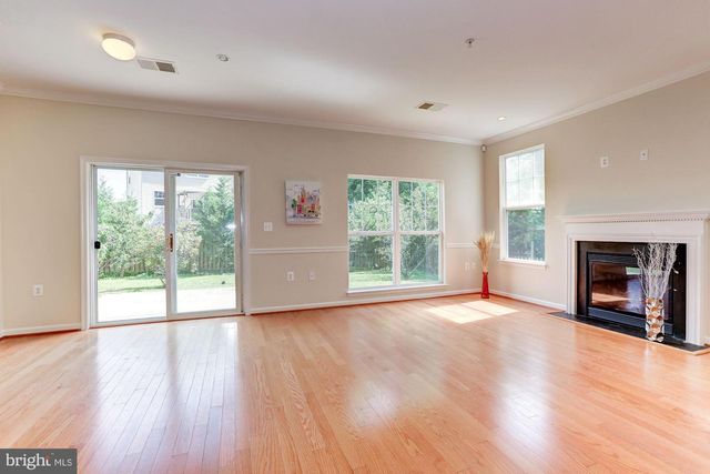 819 WESTMORE AVE, Rockville, MD 20850