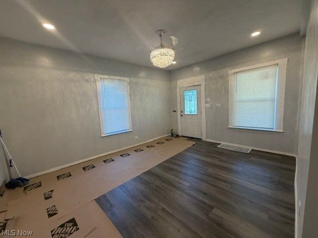 10800 Crestwood Avenue, Cleveland, OH 44104