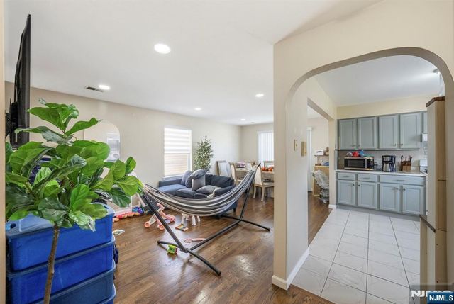 56 Lentz Avenue, Newark, NJ 07105