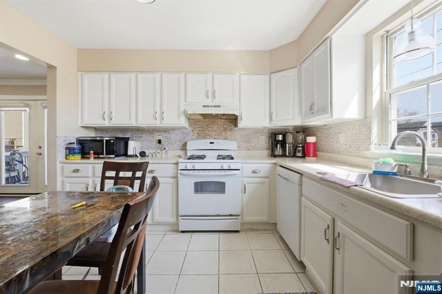 56 Lentz Avenue, Newark, NJ 07105