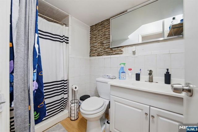 56 Lentz Avenue, Newark, NJ 07105