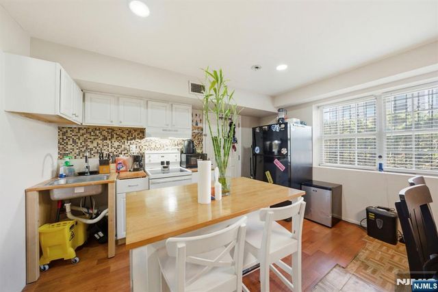 56 Lentz Avenue, Newark, NJ 07105