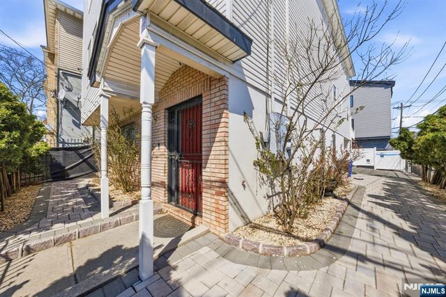 56 Lentz Avenue, Newark, NJ 07105